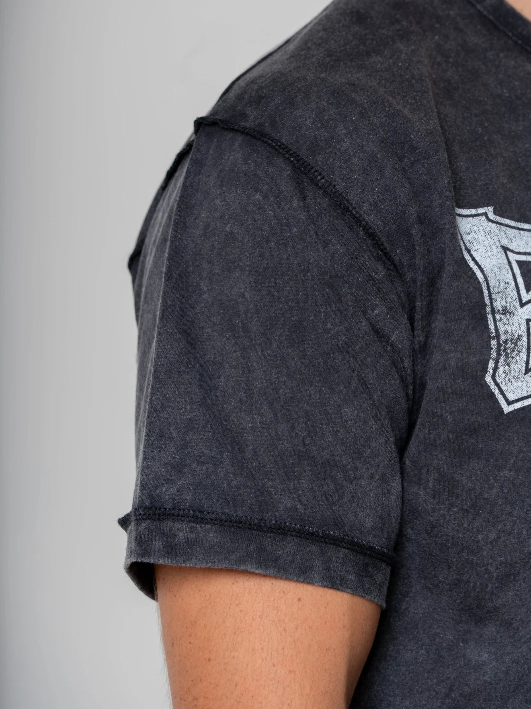 Empire Tee Vintage Black