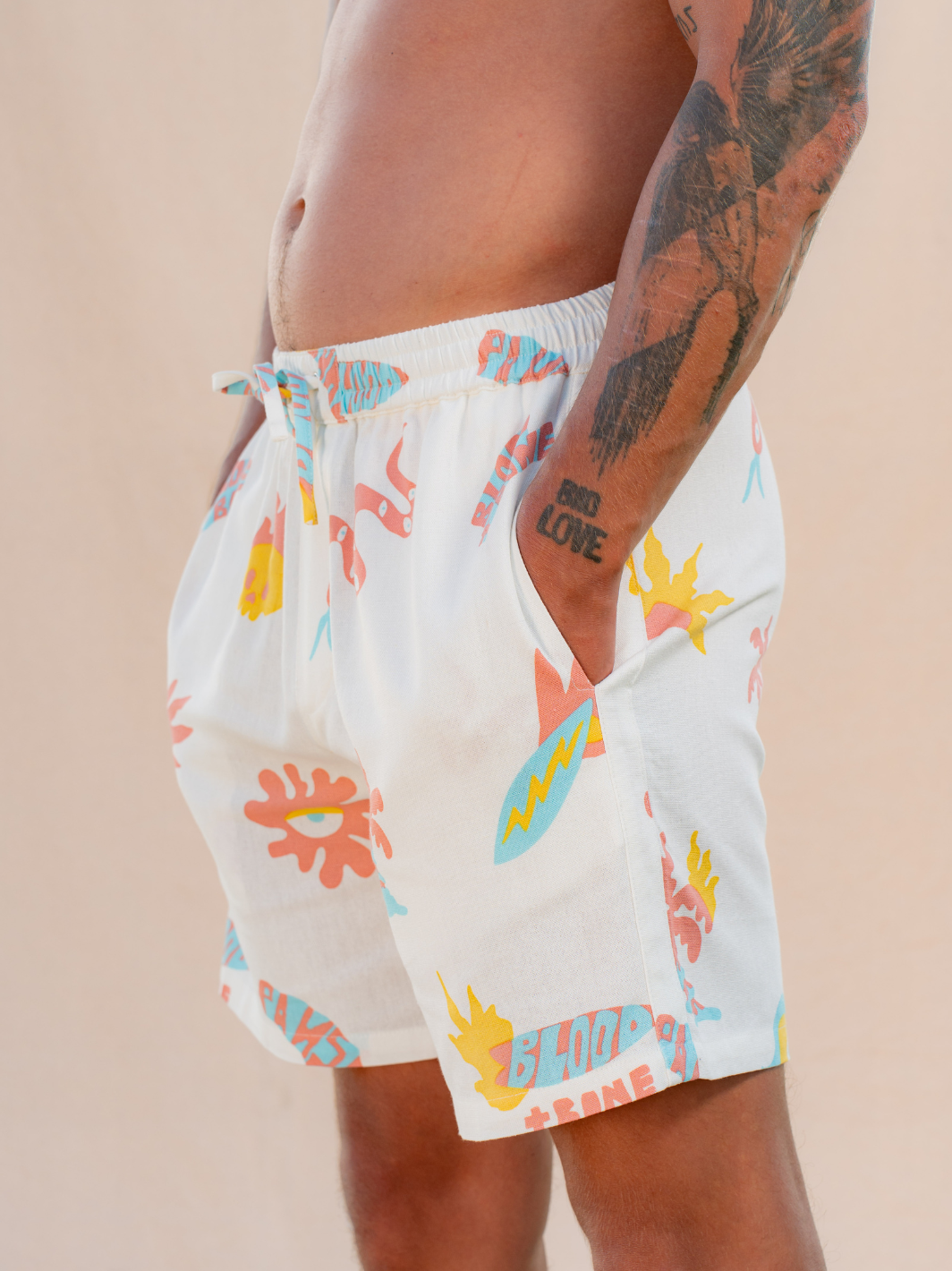 Elements Short White