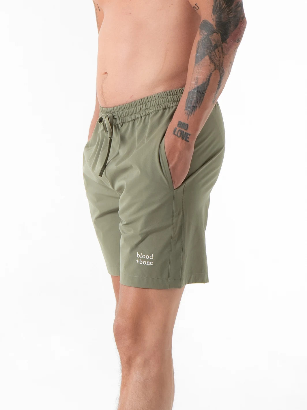 Black Eye Short Khaki