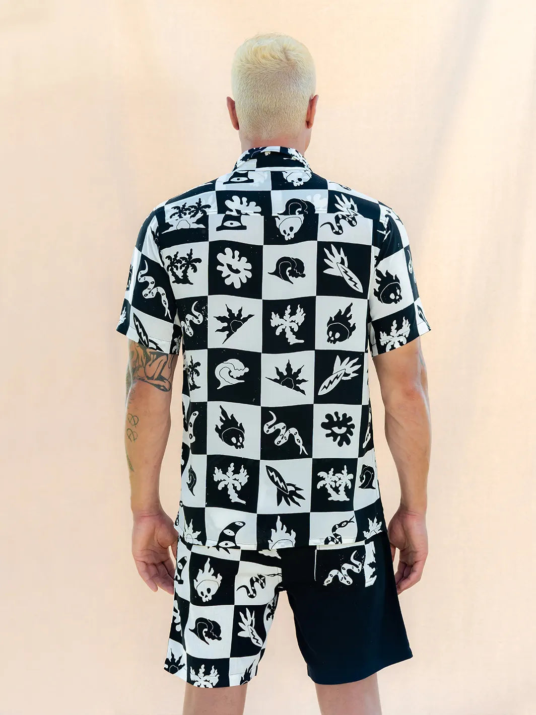 Renegade Men Shirt Black