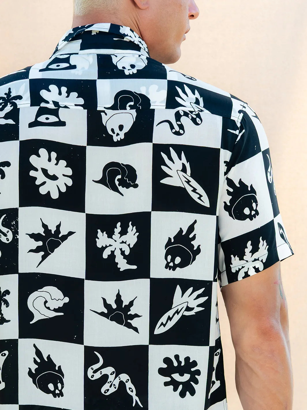 Renegade Men Shirt Black