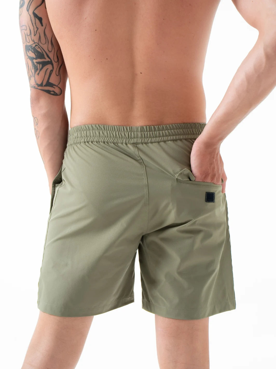 Black Eye Short Khaki