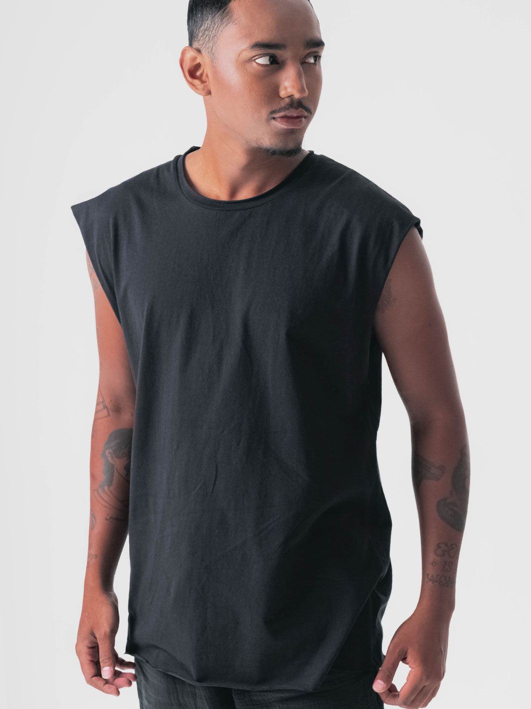 Delinquents Tee Black