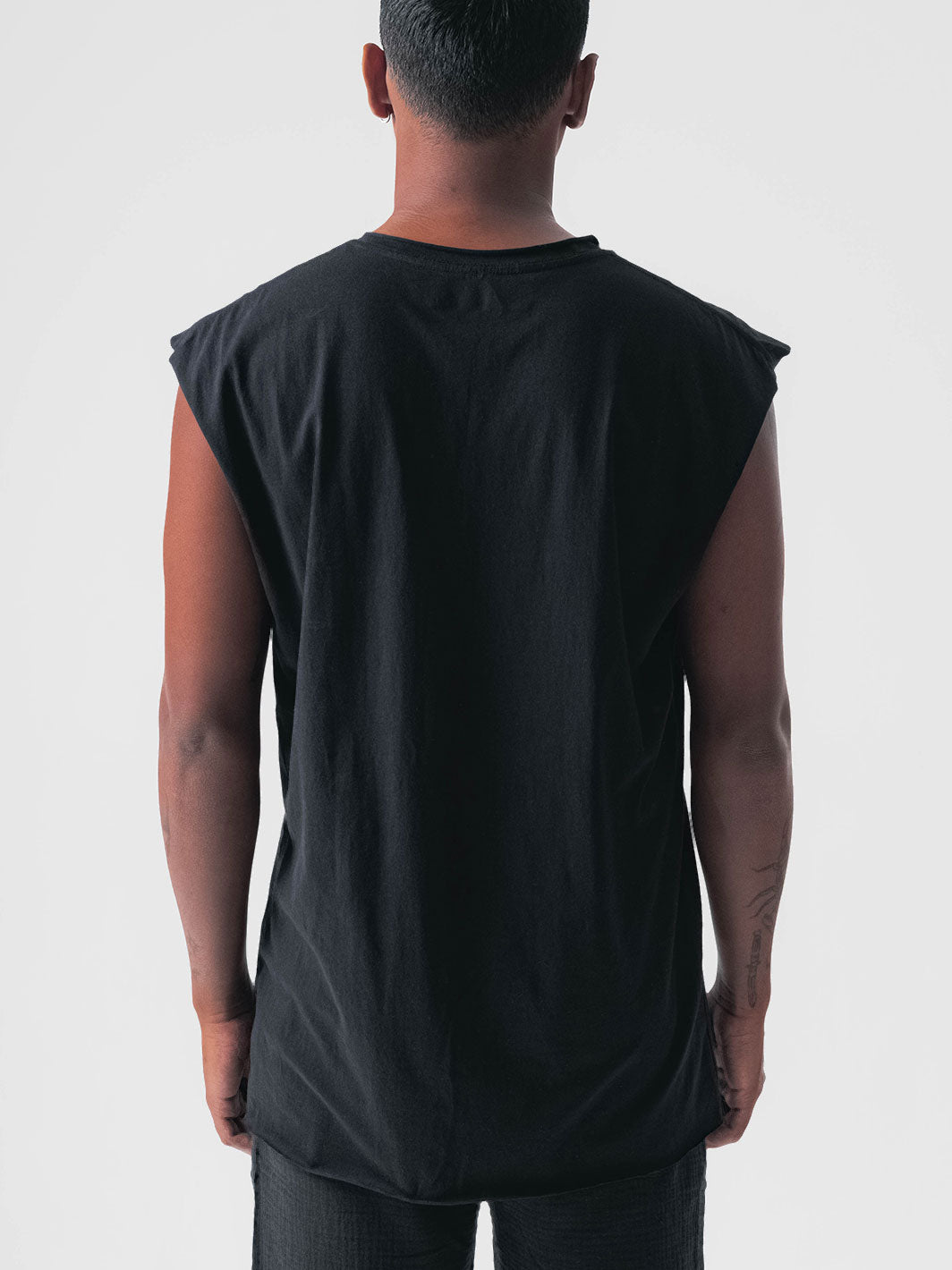 Delinquents Tee Black