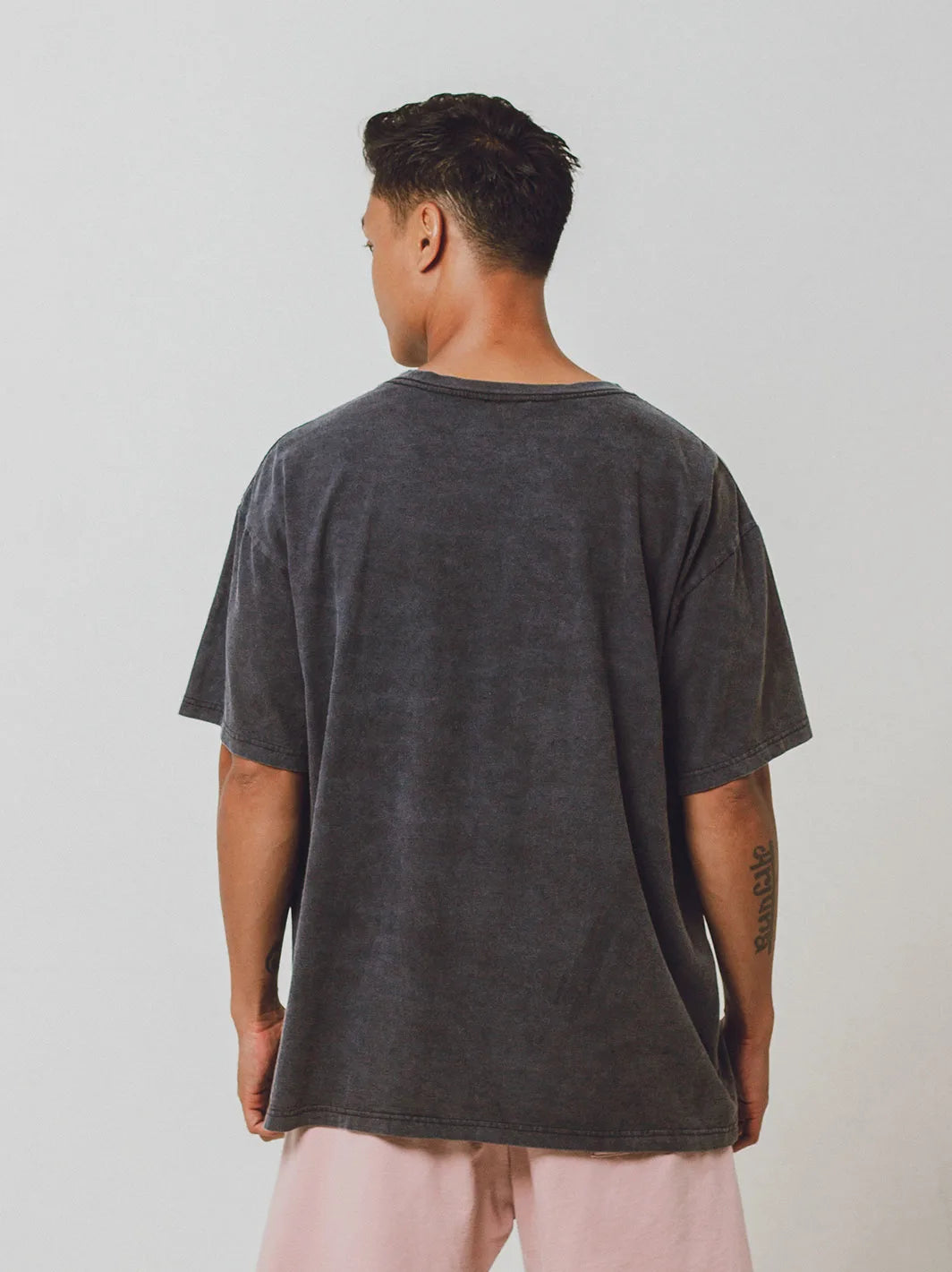 New Wave Tee Vintage Black