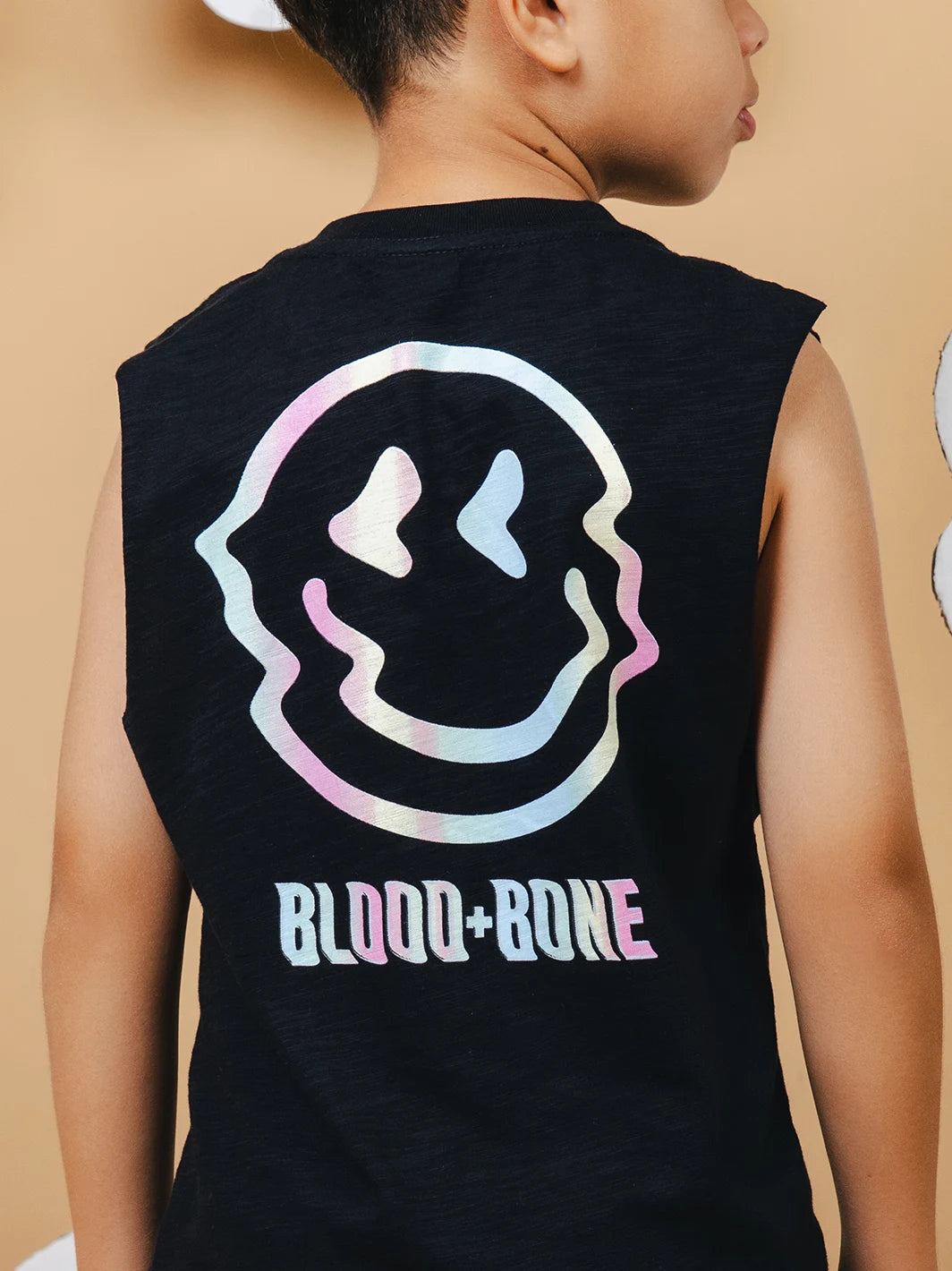 Rainbow Smiley Muscle Black