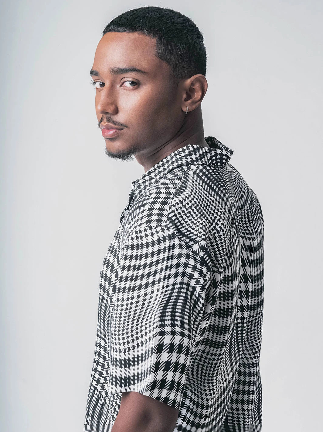 Screw Loose Shirt Black