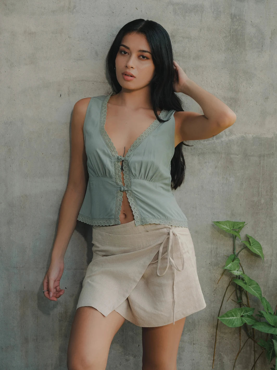 Black Sands Top Olive