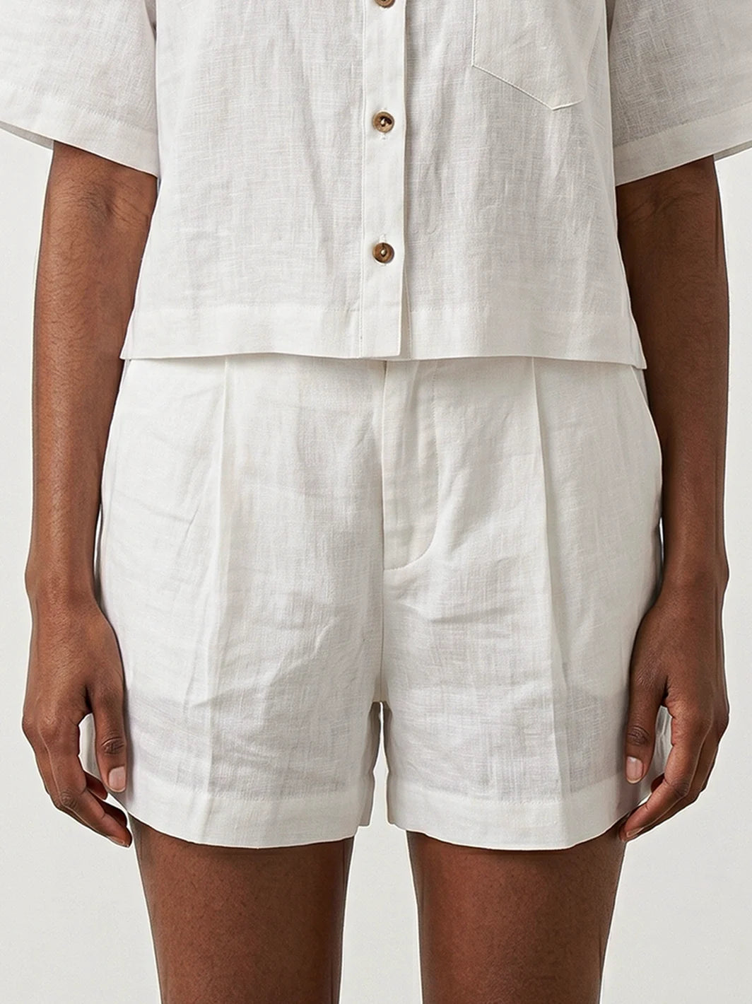 Santiago Short White