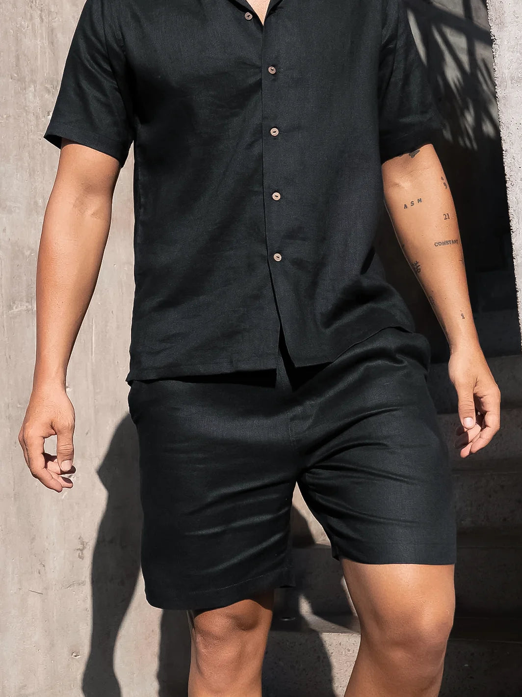 Sumba Short Black